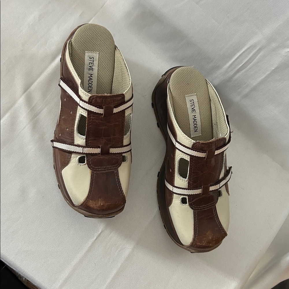 RARE Vintage Y2K Steve Madden Athletic Leather Slip On Mules - Picture 4 of 14